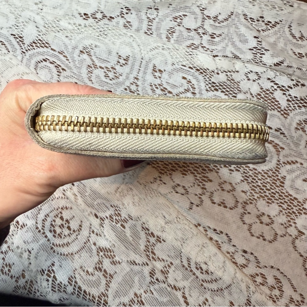 Louis Vuitton Damier Azur Zip Long Wallet - Picture 6 of 12